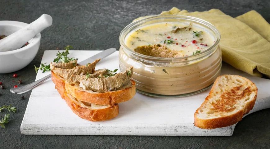 Печёночный паштет в блендере (нежный и быстрый)