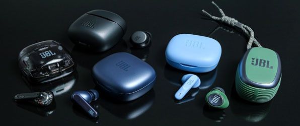 различные модели беспроводных наушников JBL