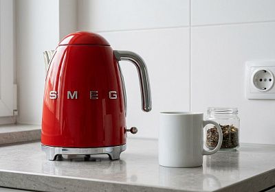 Чайники Smeg (смег) 2026: обзор моделей, реальные цены и за что вы платите