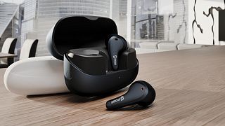 беспроводные tws наушники CaseGuru CGPods Бит