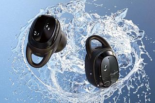 IPX4 в беспроводных наушниках JBL