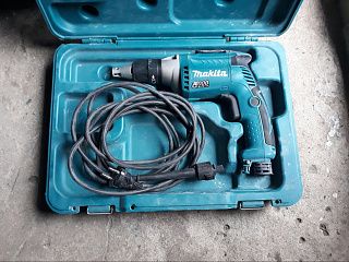 Шуруповёрт Makita FS6300